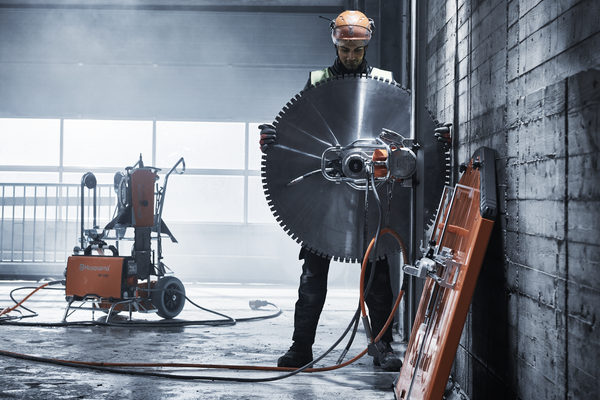 Reinforced Wall Cutting